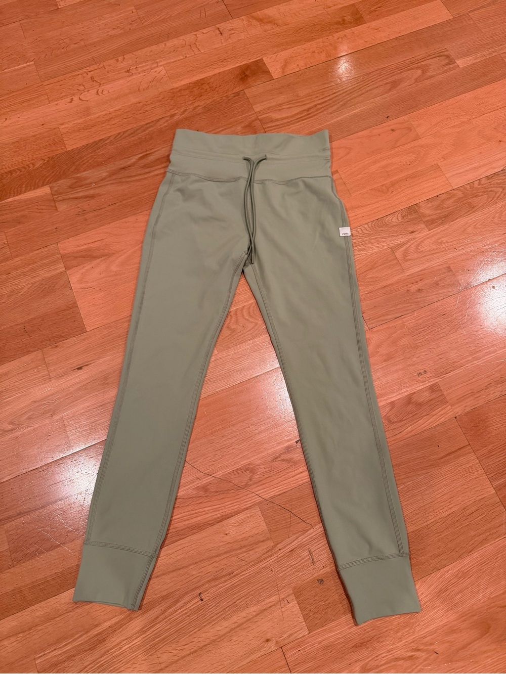 Vuori Women Drawstring leggings